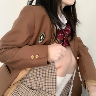 32颗药丸：我姐姐的自杀